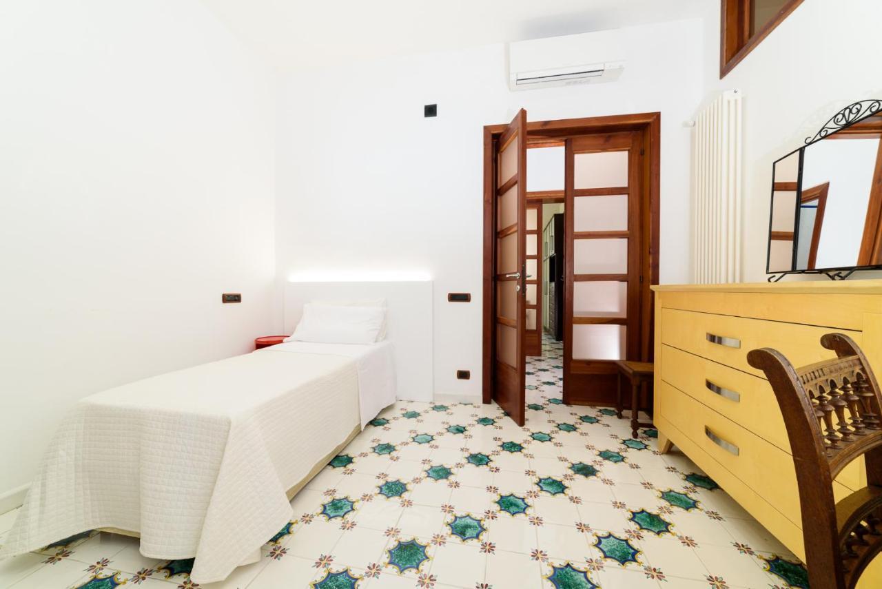 Amalfi Coast Family Luxury Suite Vietri Exterior foto