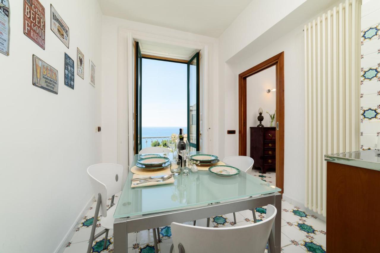 Amalfi Coast Family Luxury Suite Vietri Exterior foto