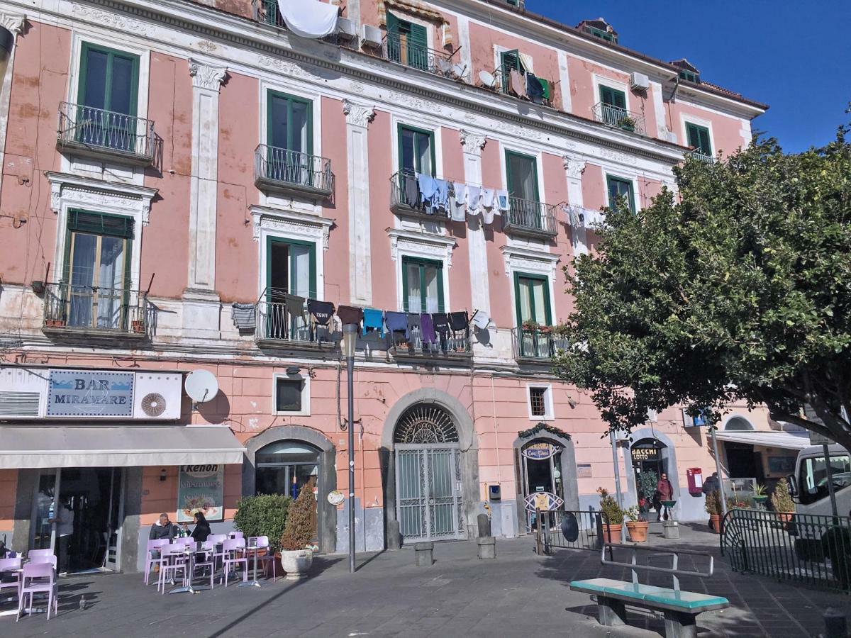 Amalfi Coast Family Luxury Suite Vietri Exterior foto